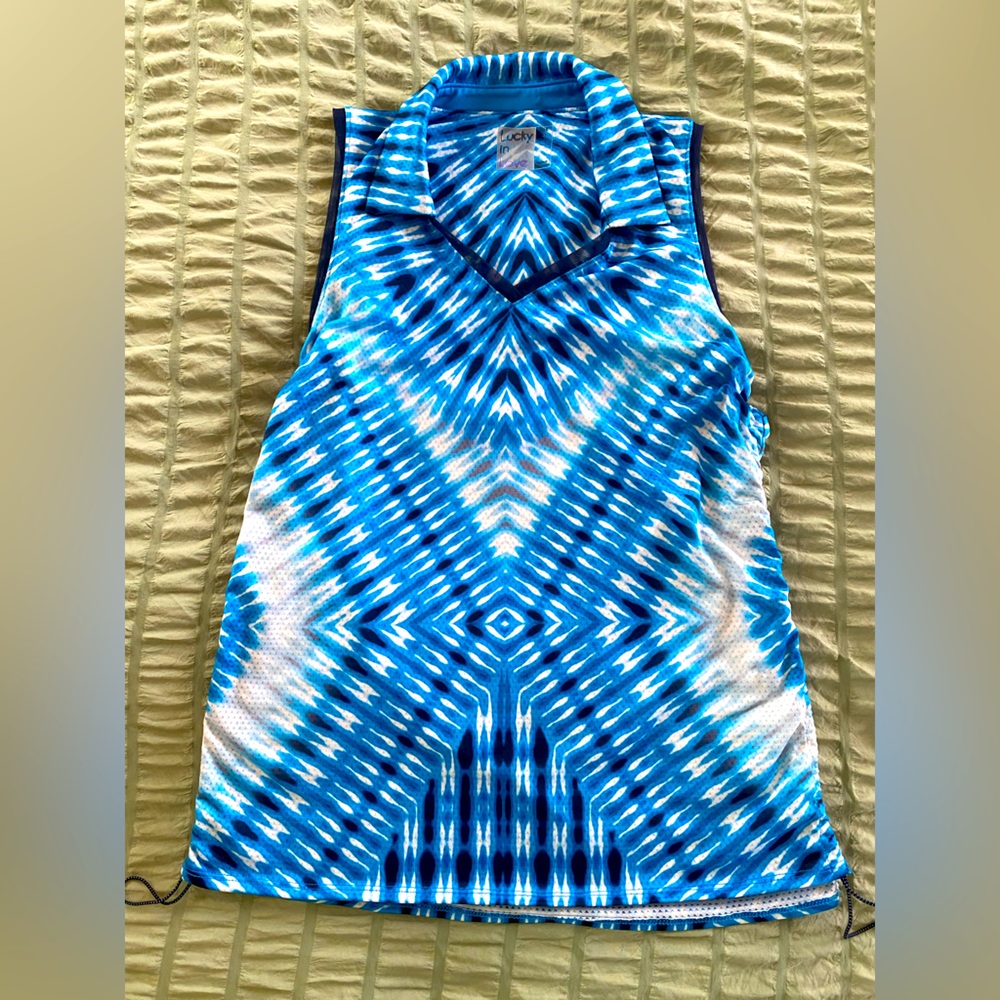 Lucky in Love Tennis Shirts S